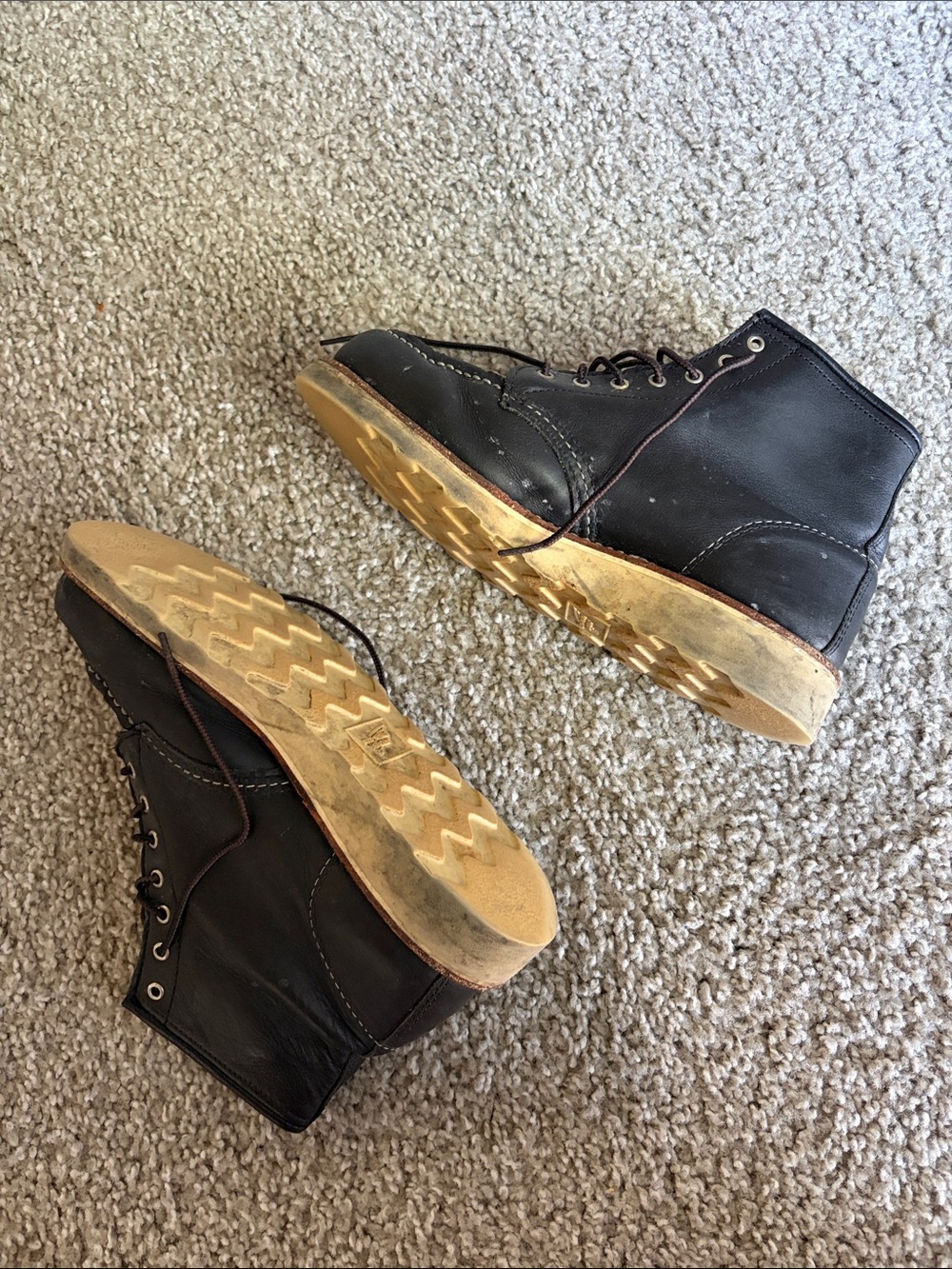 Red Wing Shoes Black Lace Up Boots - Picture 5 of 6